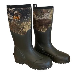 NWOT She Outdoor Black Camouflage Waterproof Rain Rubber Boots Hunting Size 9